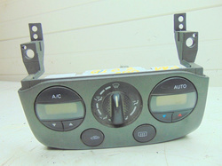 NISSAN PRIMERA 2.0 TD P11  PANEL KLIMATYZACJI