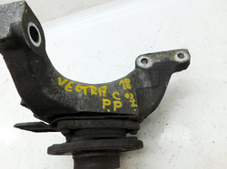 OPEL VECTRA C SIGNUM 2.2L 147KM ZWROTNICA PIASTA PRAWY PRZÓD