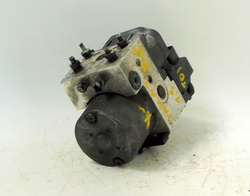 VW PASSAT B5 1.9 TDI 98r POMPA ABS 0265216411 0273004132