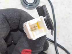 CITROEN C6 2.7 HDI 07r ZAPINKA KLAMRA PASÓW PRAWA TYLNA 6162270F1904