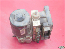 RENAULT MEGANE 1.4 96r - POMPA ABS