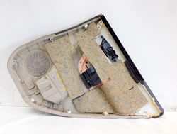 RENAULT KOLEOS I 2.0D 09r BOCZEK DRZWI LEWY TYŁ