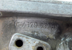 VW LT 28 II SPRINTER 2.5 99r PRZEPUSTNICA 074129637B