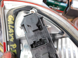 FORD GALAXY 00r LIFT LAMPA W KLAPĘ PRAWY TYŁ