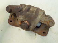 HYUNDAI SANTA FE I 2.0 CRDI 4X4 ZACISK LEWY TYŁ