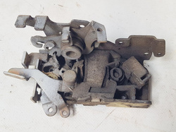 VW LT 28 - 35 II 98r ZAMEK DRZWI PRZÓD PRAWY