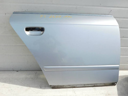 SEAT EXEO 2.0 TDI 11r DRZWI TYŁ PRAWY