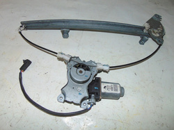 NISSAN PRIMERA P11 LIFT 2.0D PODNOŚNIK PRAWY PRZÓD
