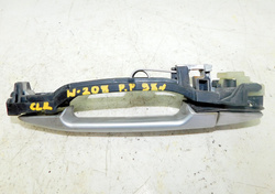 MERCEDES CLK W208 98r KLAMKA ZEWNĘTRZNA PRAWY PRZÓD