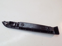 B-MAX 14r RAMKA OSŁONA PRZEŁĄCZNIKA SZYB PRAWA TYŁ