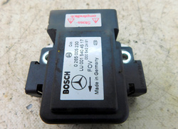 MERCEDES W210 LIFT KOMBI 2.7 01r CZUJNIK ESP 026005230 0015404517