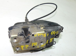 RENAULT MEGANE II 1.9 04r ZAMEK DRZWI PRZÓD PRAWY