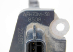 RENAULT KOLEOS I 2.0D 09r PRZEPŁYWOMIERZ 226807S000