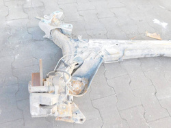 RENAULT SCENIC II 1.9DCI BELKA OS ZAWIESZENIA TYŁ