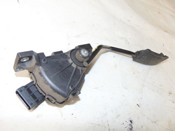 NISSAN ALMERA N16 1.5 03r POTENCJOMETR 6pv00862001