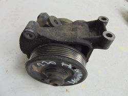 RENAULT LAGUNA I 2.2D 1996r POMPA WSPOMAGANIA