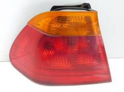 BMW E46 2.0D 1998r SEDAN LAMPA LEWY TYŁ