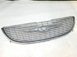 CHRYSLER VOYAGER IV 2001r ATRAPA GRILL