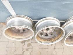 FELGI  ALUMINIOWe 4 SZT 15 CALI 8J ET45 5X112  AUDI A4 A6