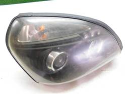 HYUNDAI TUCSON 2005r LAMPA PRAWY PRZÓD