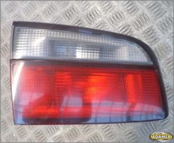 MAZDA 626 GF 1.8 1998r KOMBI - LAMPA KLAPY LEWA