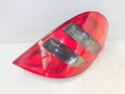 MERCEDES A W169 1.5 LAMPA PRAWA TYLNA 