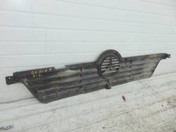 MERCEDES ATEGO 1318 2003r  ATRAPA GRILL