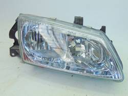 NISSAN ALMERA N16 00r LAMPA PRAWY PRZÓD