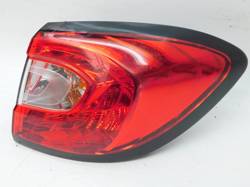 RENAULT CAPTUR I 2015r LAMPA PRAWY TYŁ