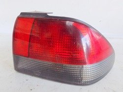 SAAB 900 2.3 1994r 5D LAMPA PRAWA TYŁ 