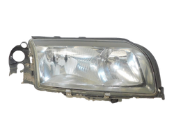 VOLVO S80 2.5TDI 99r LAMPA PRAWY PRZÓD