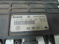 VW PASSAT B4 1.8 94r KOMPUTER 8A0907311L